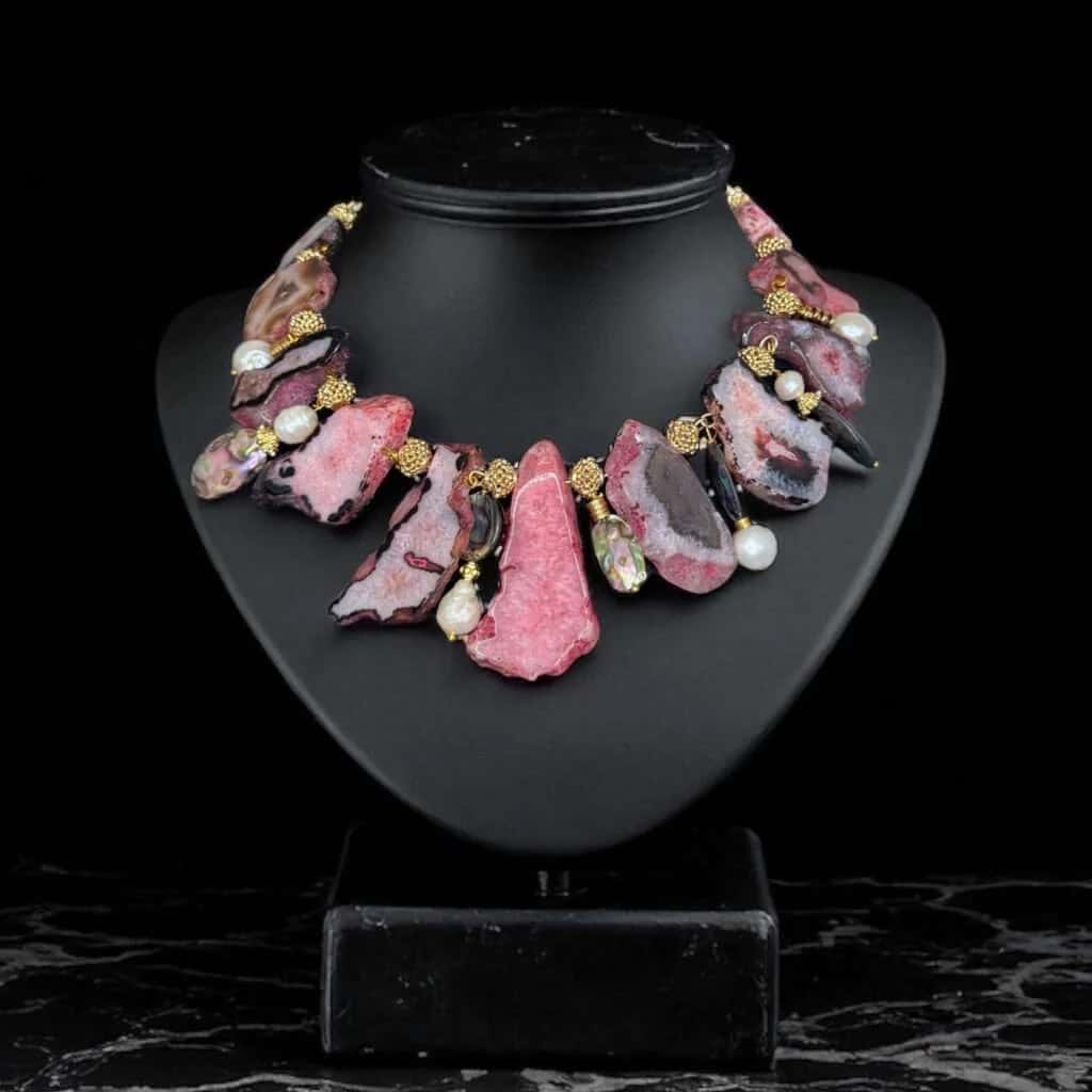 Why Handcrafted Gemstone Jewellery Is the Trend That Lasts